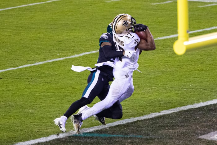 Dec 13, 2020; Philadelphia, Pennsylvania, USA; Saints wide receiver Emmanuel Sanders (17) makes a touchdown catch against the Eagles at Lincoln Financial Field. Mandatory Credit: Bill Streicher-USA TODAY Sports